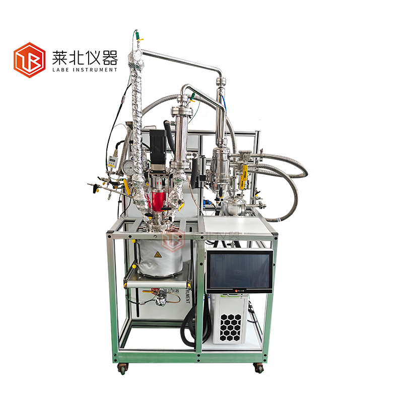 聚合反應(yīng)裝置